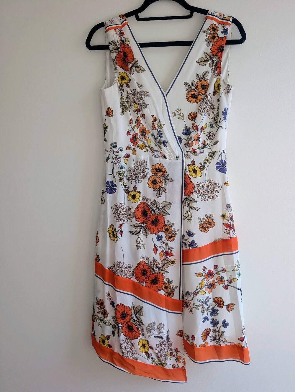 Elie Tahari Janelle Dress V-Neckline Mandarin Summer Floral Asymmetrical Size 2